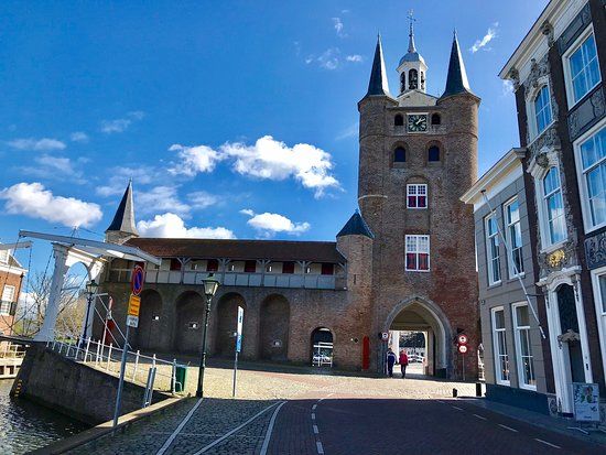 de Zuidhavenpoort