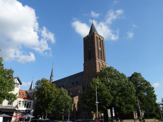 de Sint-Vituskerk