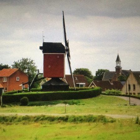 de Standerdmolen van Sint Annaland
