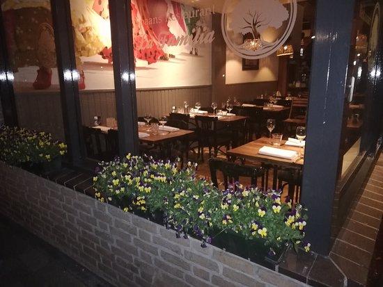 Restaurant La Familia