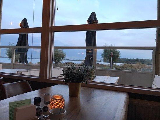Coazy Restaurant