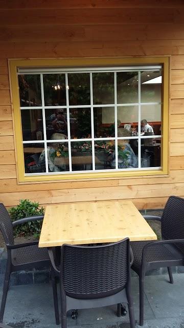 Eetsaloon Snackcounter Het Smulhuisje