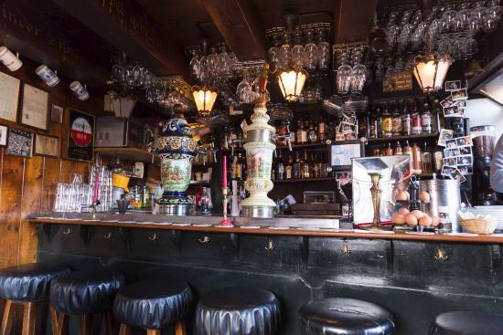 Cafe Tabac