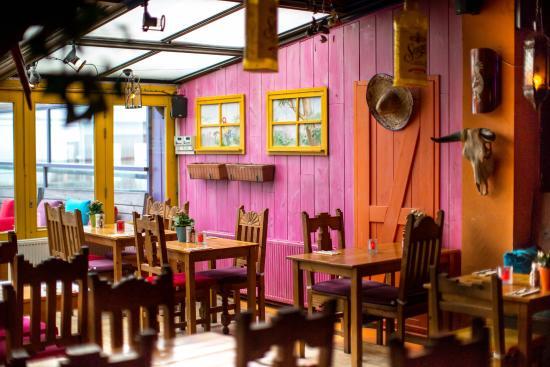 Chicoleo Mexican Restaurant