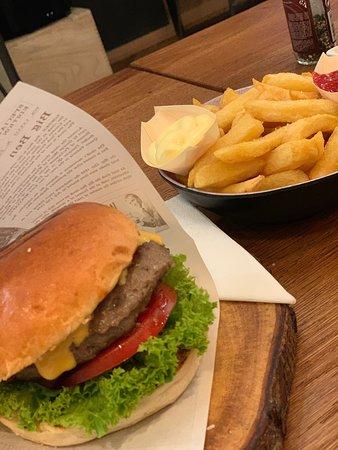 Burger 10 C.V.