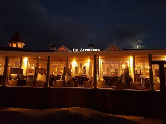 Strandpaviljoen de Zeemeeuw