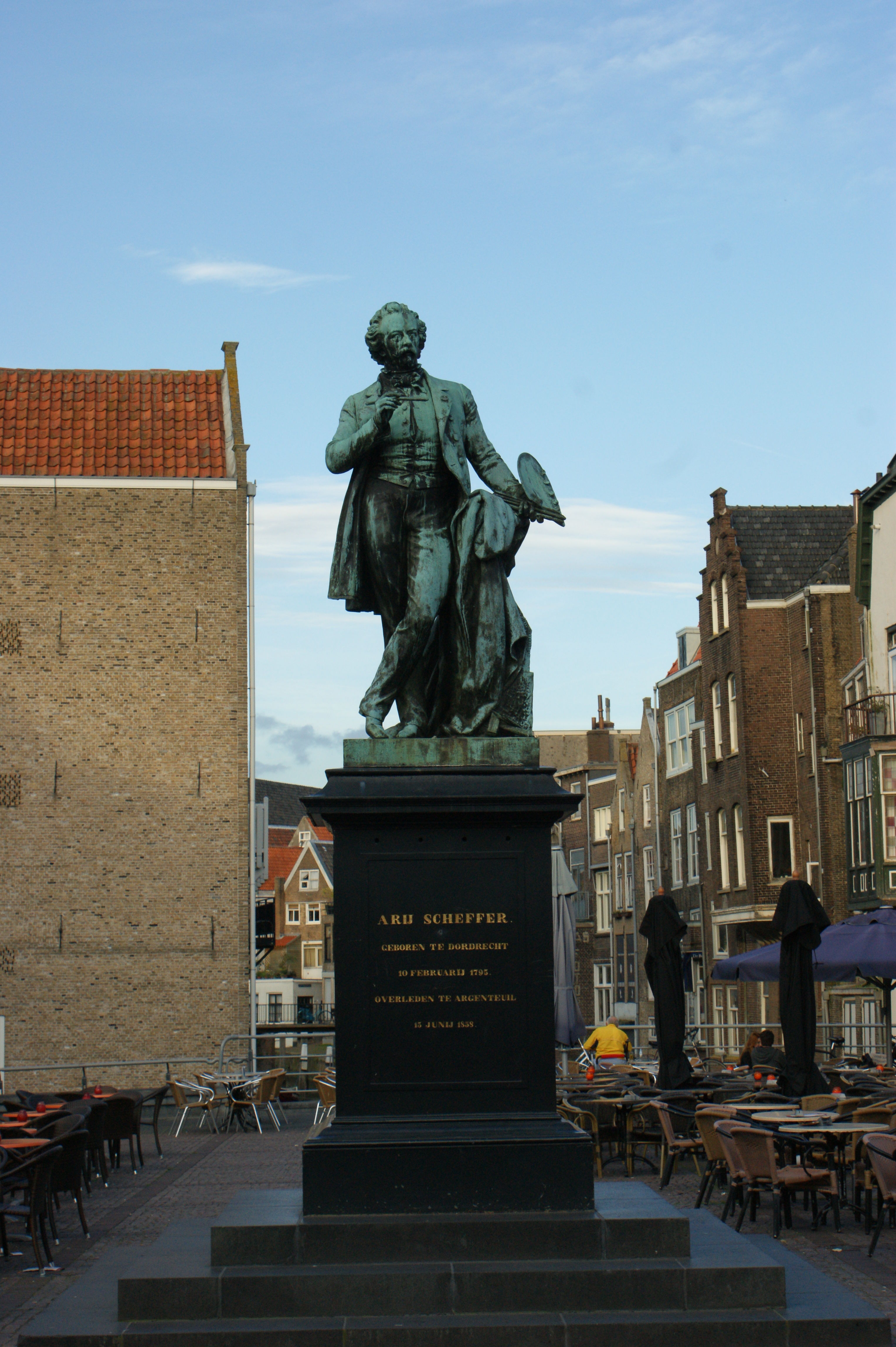 Standbeeld Ary Scheffer